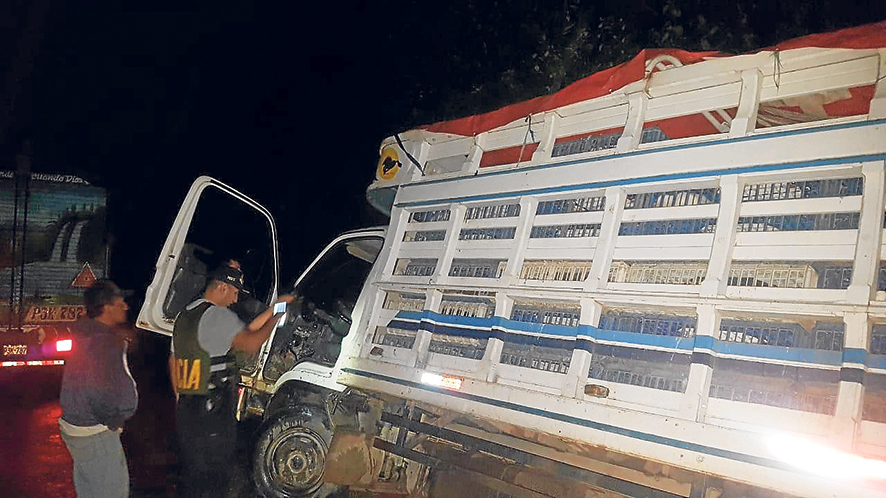 Robando Pollos Balean a comerciante de pollos y le roban S/10 mil