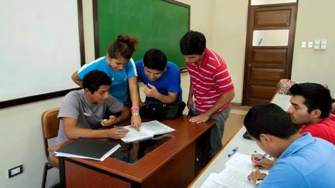 Becas en Piura: Más de 2 mil universitarios se beneficiaron en los últimos 7 años Becas en Piura: Aquí puedes acceder a todas las becas en Pronabec ofrece