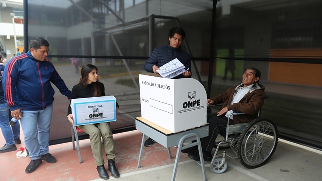 Piura: ONPE colocará mesas especiales para electores con discapacidad