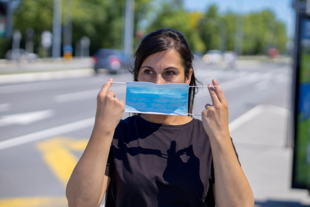 Minsa evalúa retirar el uso obligatorio de mascarillas contra la COVID-19