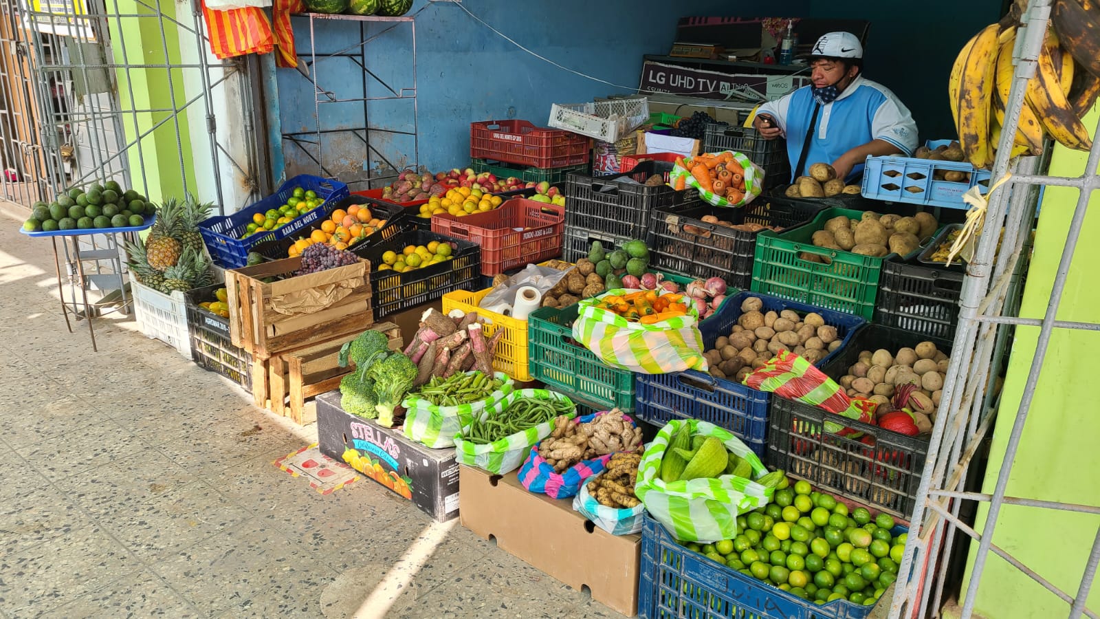 En dos o tres días, productos escasearían en los mercados