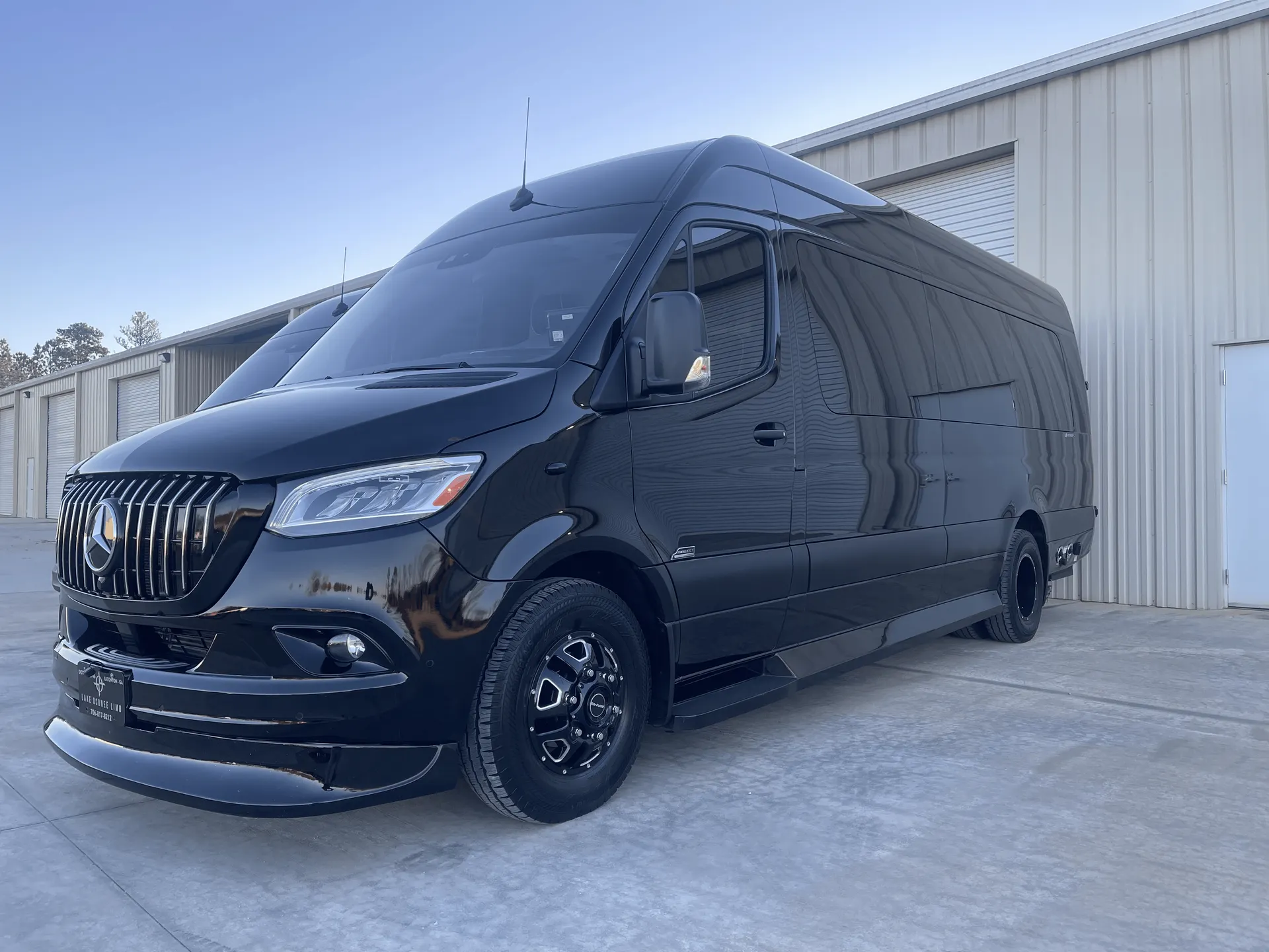 Limousine And Car Service