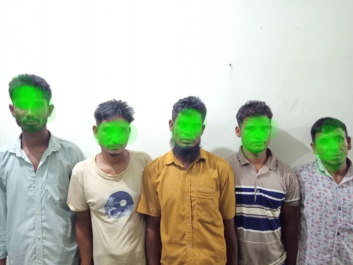 লালমনিরহাটের আদিতমারী থেকে ৫ জুয়াড়ি আটক