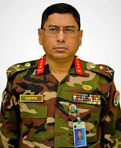 দক্ষিণ সুদান ও আবেই মিশন এলাকা পরিদর্শন শেষে দেশে ফিরলেন সেনাপ্রধানঃ