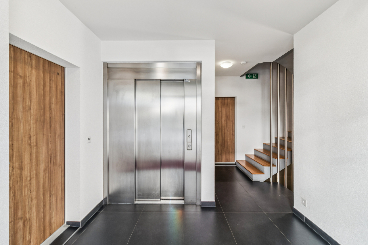 Rare attique-duplex moderne entre Lausanne & Pully