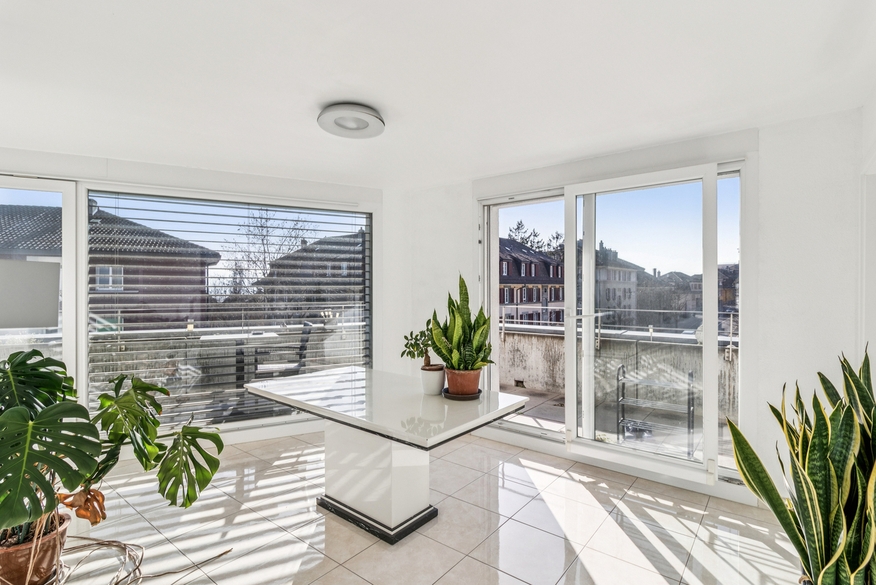 Rare attique-duplex moderne entre Lausanne & Pully