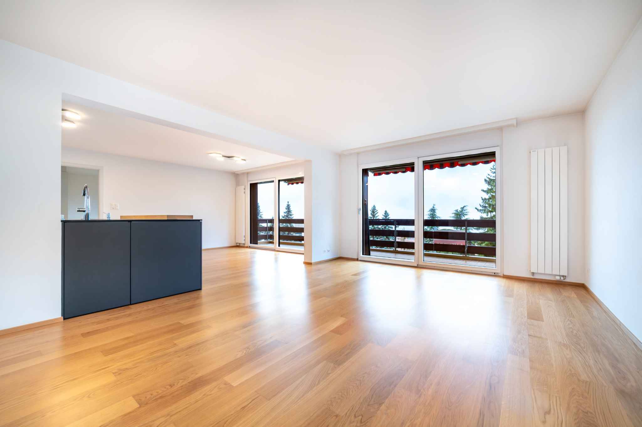 Superbe 5.5 pièces 133 m2 magnifiquement rénové avec grand balcon