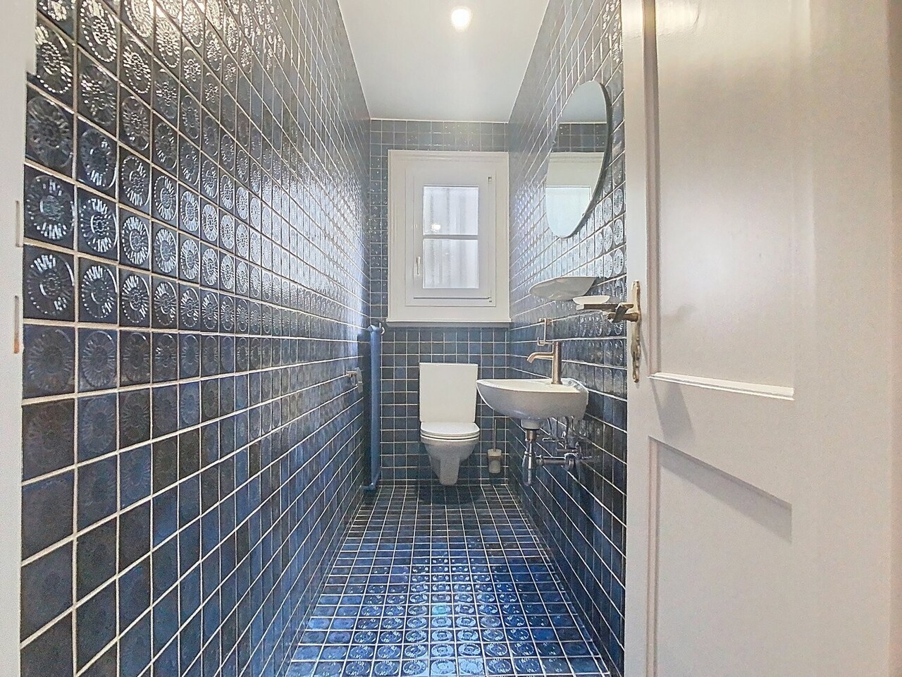 UN BEL APPARTEMENT DE STANDING DANS UN IMMEUBLE DE 3 LOGEMENTS