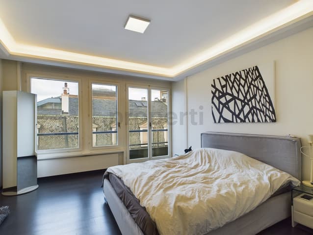 Appartement à louer 4 pièces à 1201 Genève - Genève