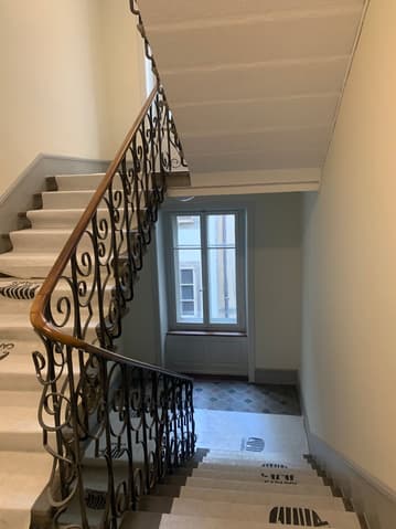Commercial à louer 5.5 pièces à 1700 Fribourg - Fribourg