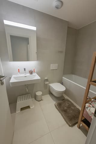 Appartement à louer 6 pièces à 1213 Onex - Genève