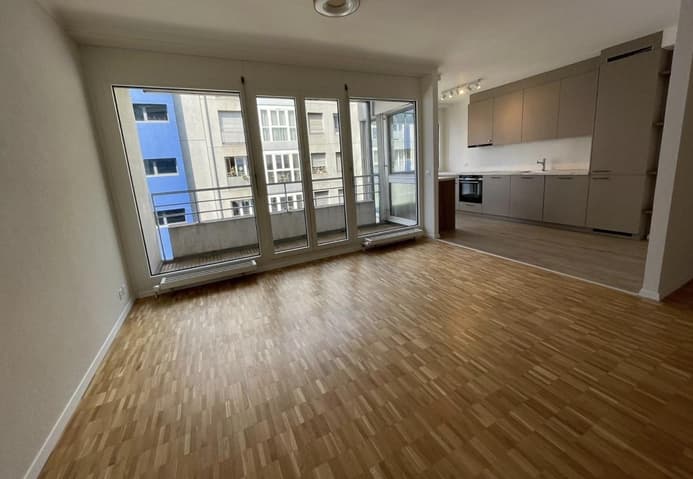 Appartement à louer 4 pièces à 1204 Genève - Genève