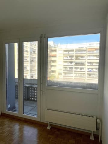 Appartement à louer 2.5 pièces à 1207 Genève - Genève