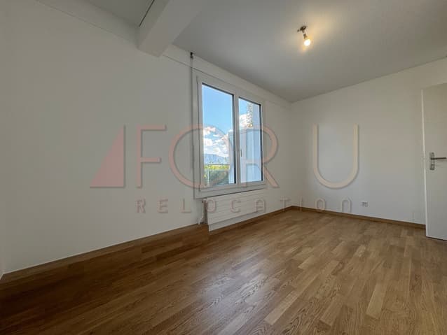 Appartement à louer 6.5 pièces à 1202 Genève - Genève