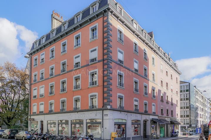 Appartement à louer 3 pièces à 1201 Genève - Genève