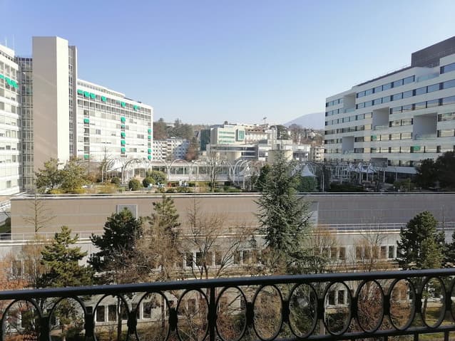Appartement à louer 3.5 pièces à 1205 Genève - Genève