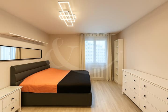 Appartement à vendre 5 pièces à 1220 Les Avanchets - Genève