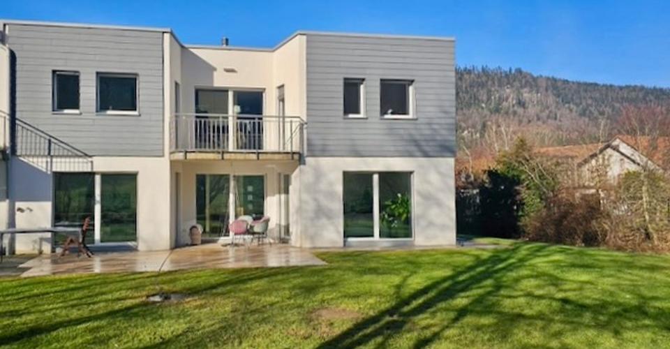 Maison contiguë 5.5 pièces