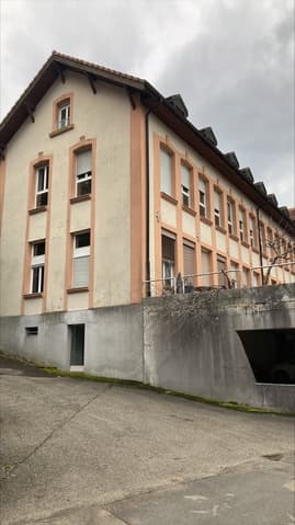 Appartement à louer 3 pièces à 2103 Noiraigue - Neuchâtel