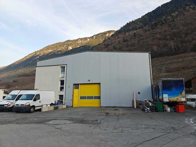 Commercial à vendre 7 pièces à 1920 Martigny - Valais