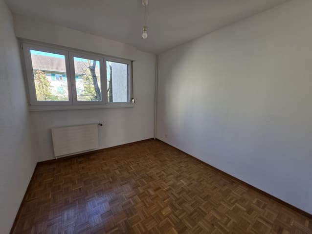 Appartement à louer 4 pièces à 1214 Vernier - Genève