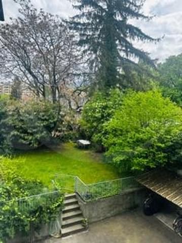 Appartement à louer 2.5 pièces à 1227 Carouge - Genève