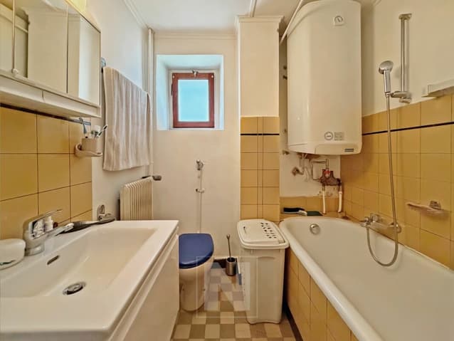 Immeuble à vendre 10.5 pièces à 1337 Vallorbe - Vaud