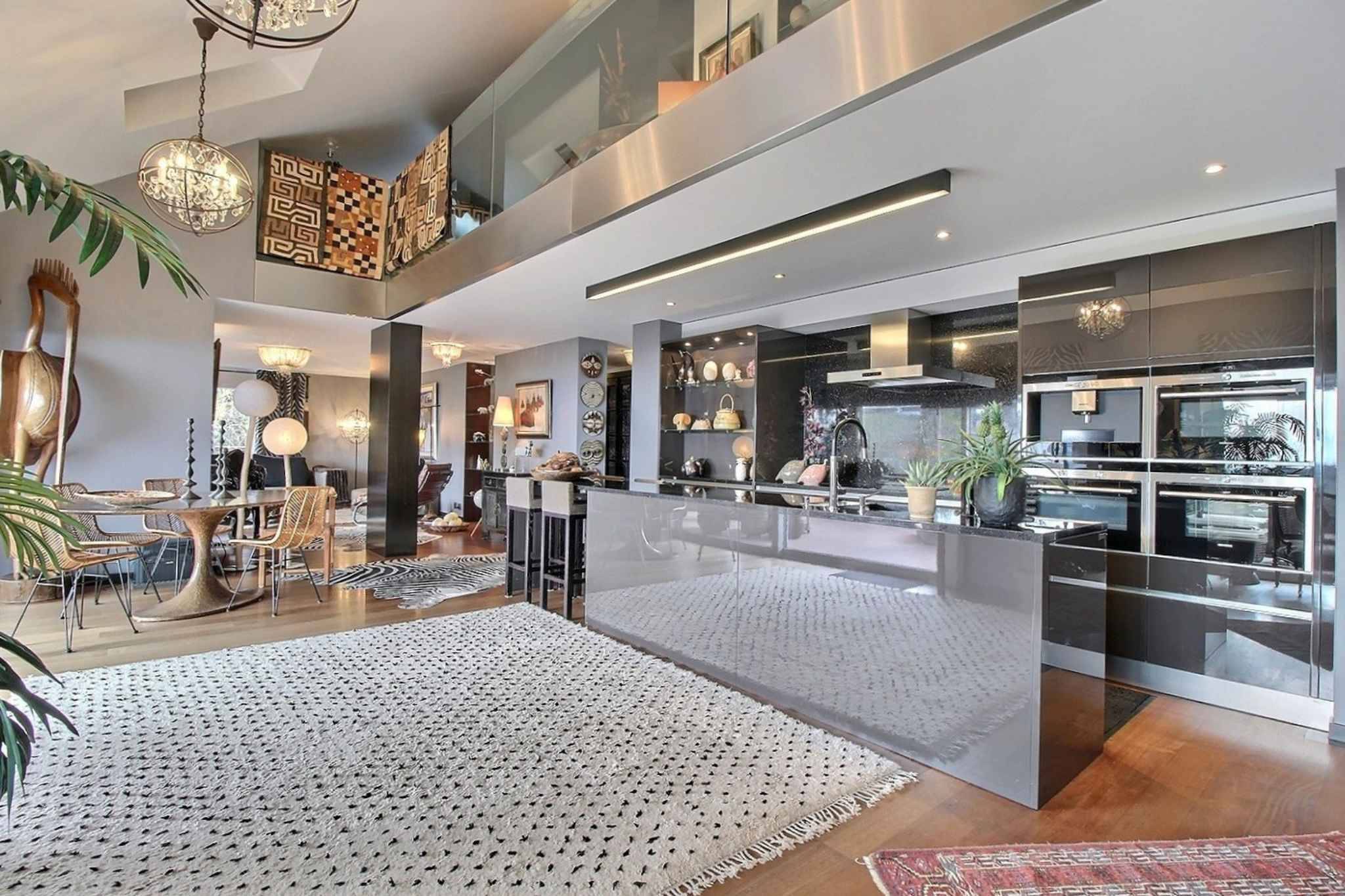 Magnifique attique en duplex avec vue imprenable sur le lac