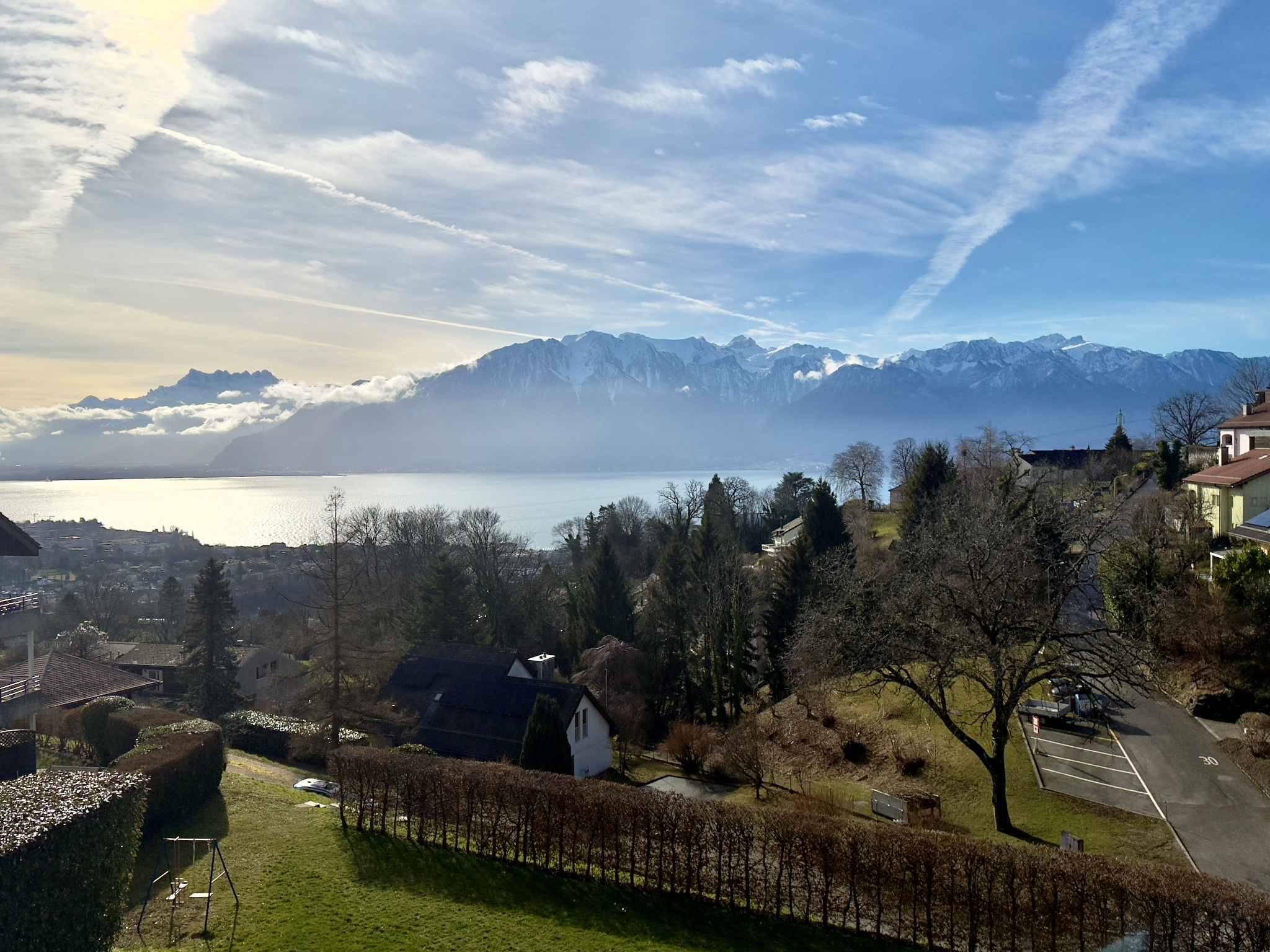 Magnifique attique en duplex avec vue imprenable sur le lac