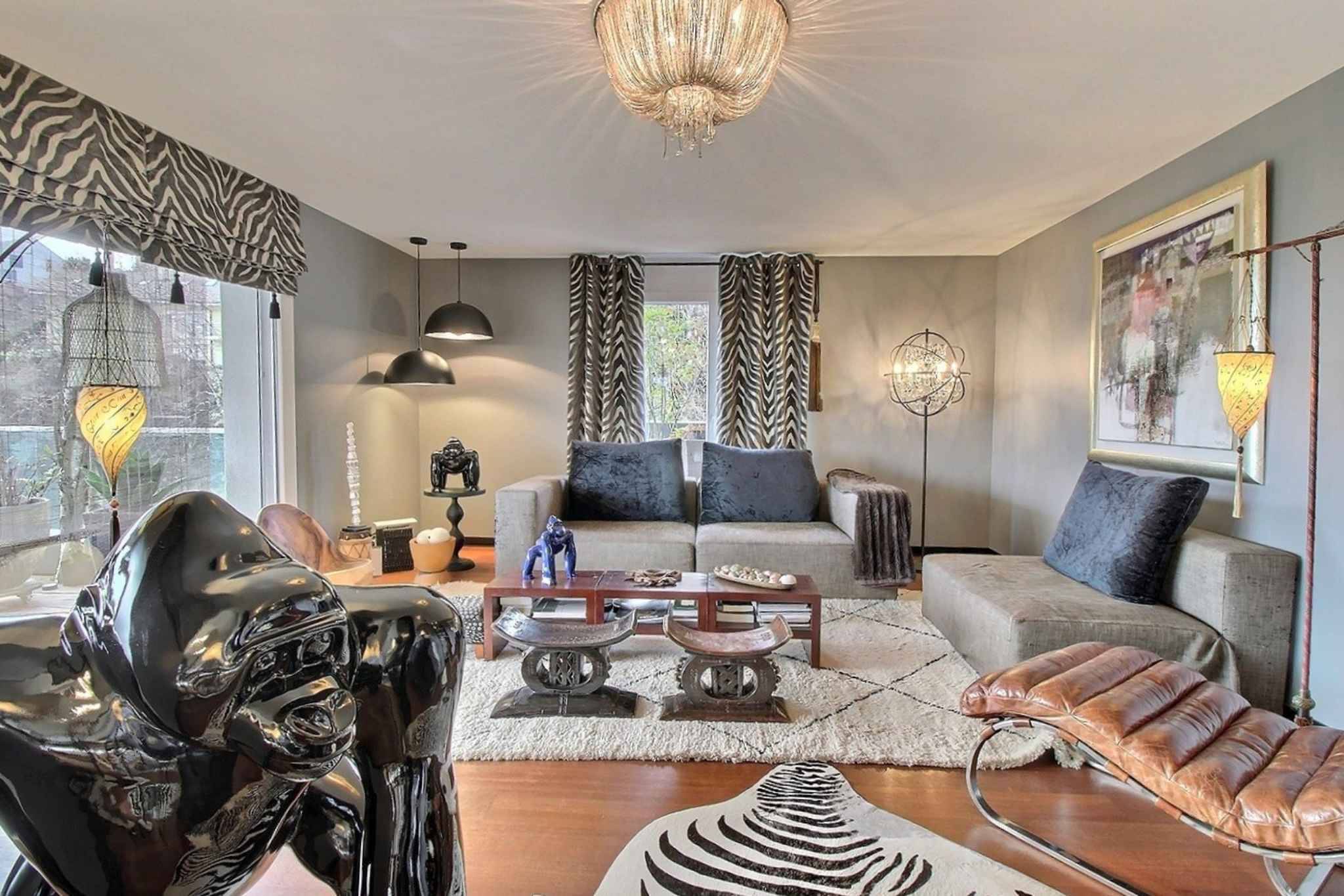 Magnifique attique en duplex avec vue imprenable sur le lac