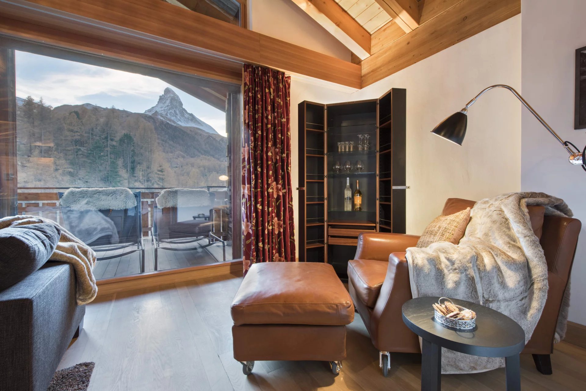 Chalet de luxe à Zermatt 20 pers ski-in piscine