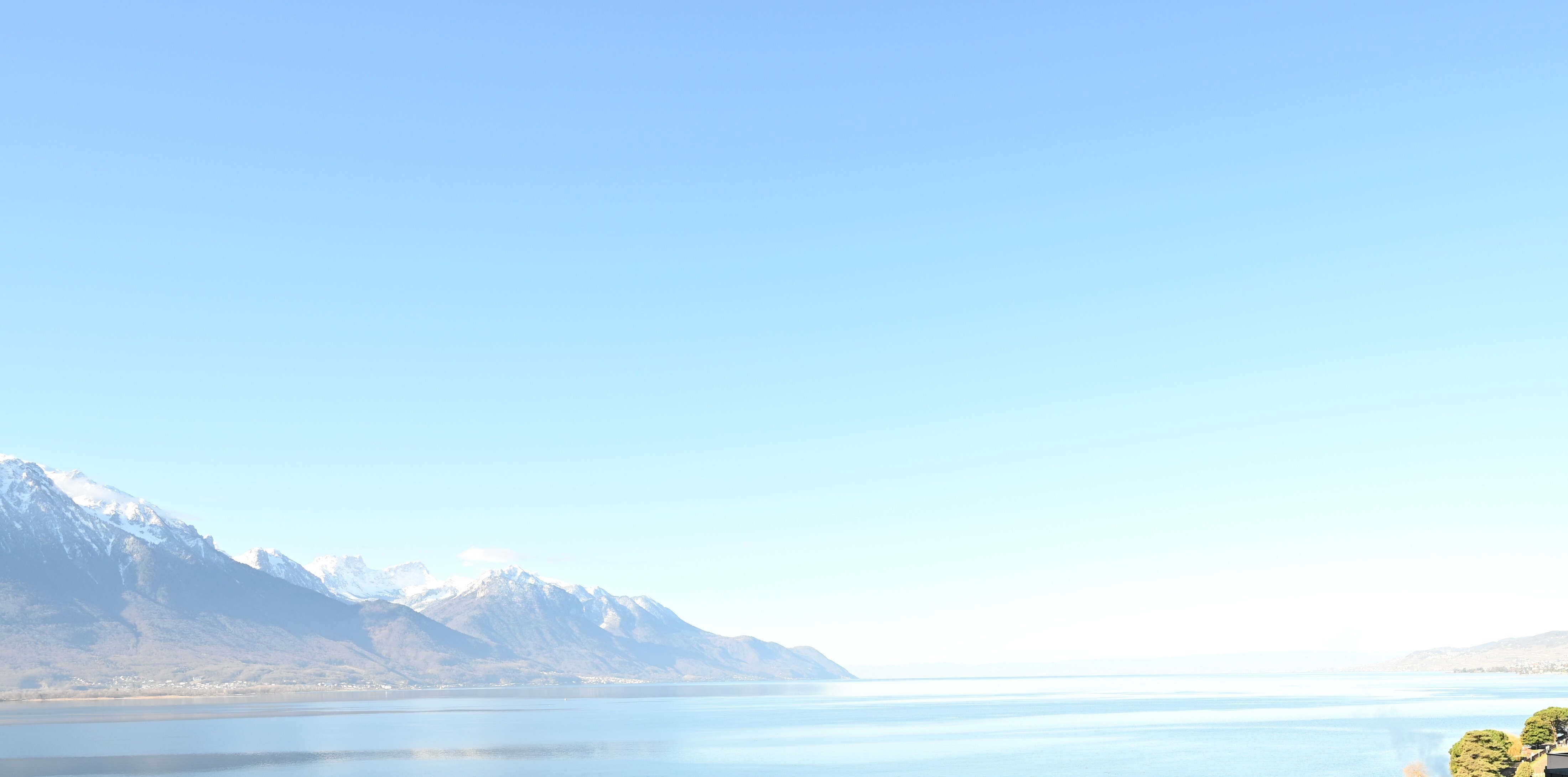 MONTREUX - ATTIQUE AVEC VUE PANORAMIQUE
