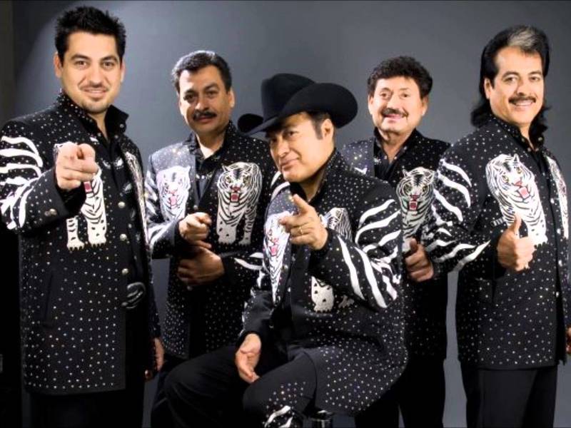 Los Tigres del Norte apoyan a madres solteras