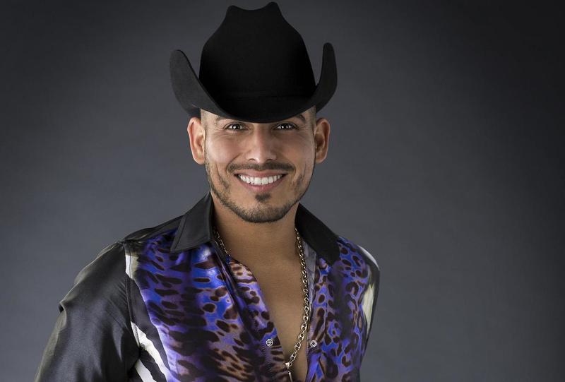 Espinoza Paz estrena página web