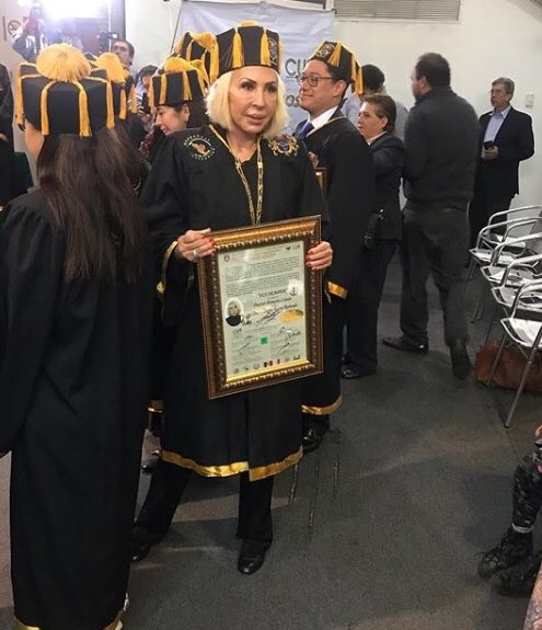 Laura Bozzo Honoris Causa