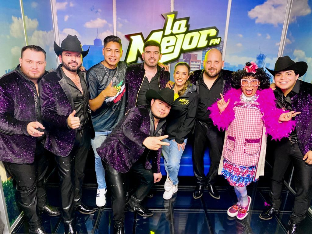 GRUPÓ CODICE En Cabina con Laura G