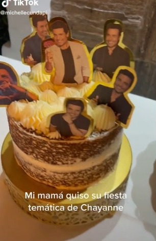 Mujer festeja su cumpleaños con tématica de Chayanne y se vuelve viral - La  Mejor