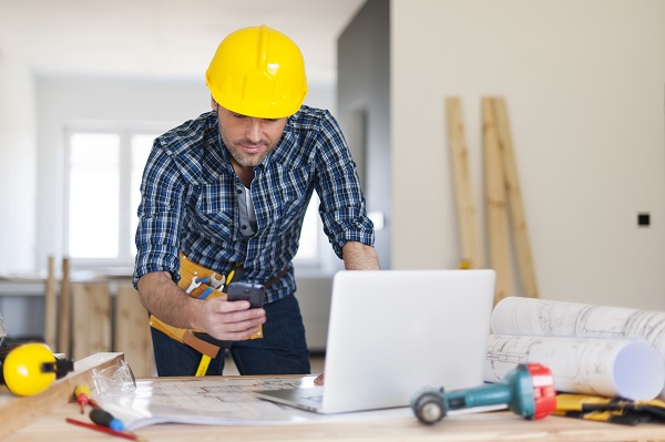 Common Mistakes to Avoid When Generating Pay Stubs for Contractors