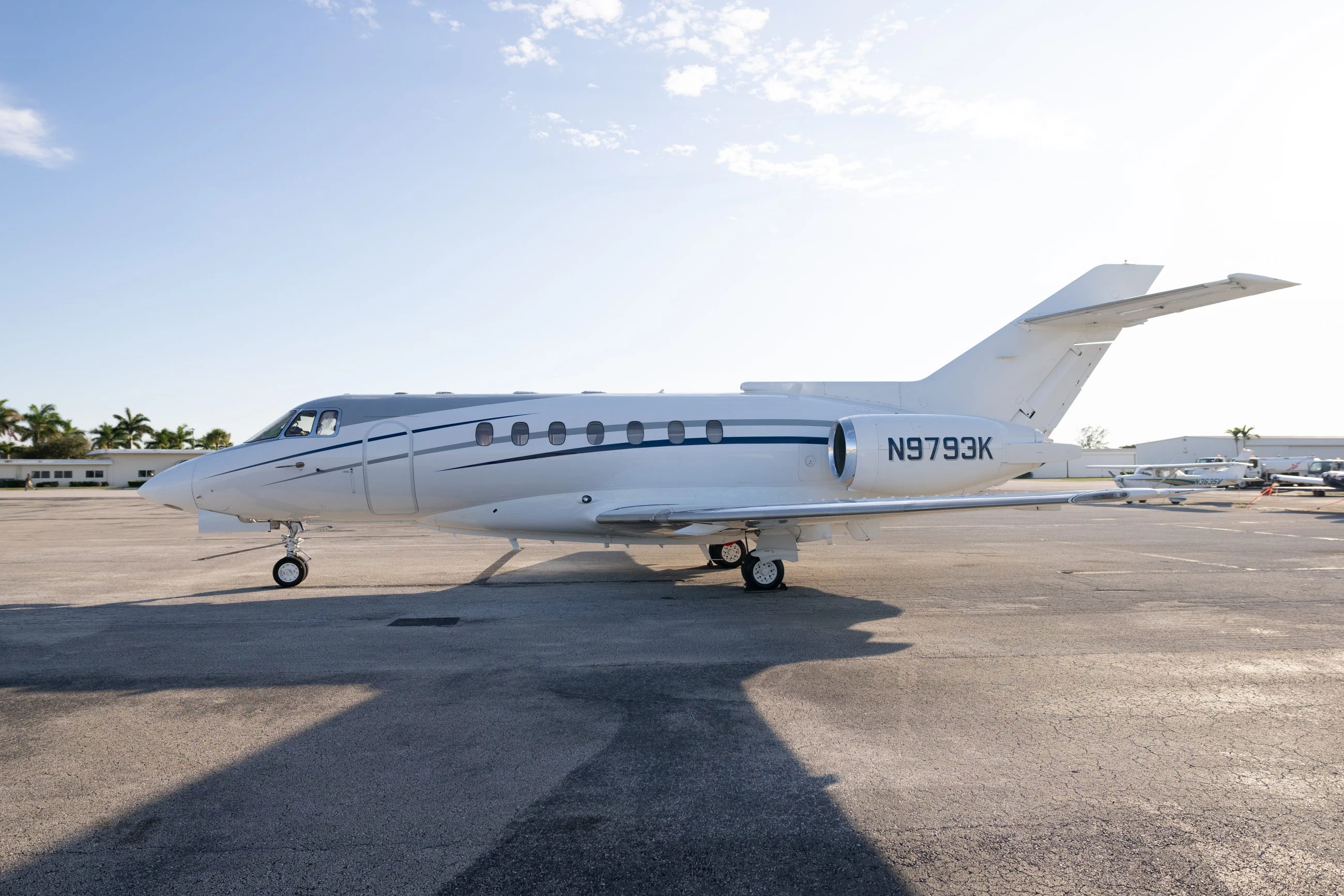 Hawker 1000A