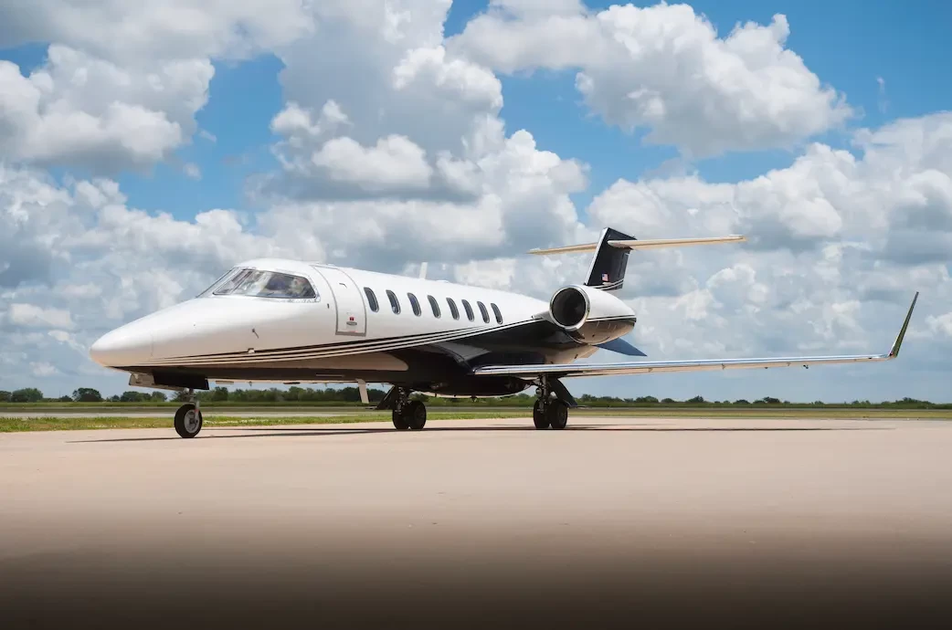 Bombardier Learjet 45XR 2005 Aircraft Image Main