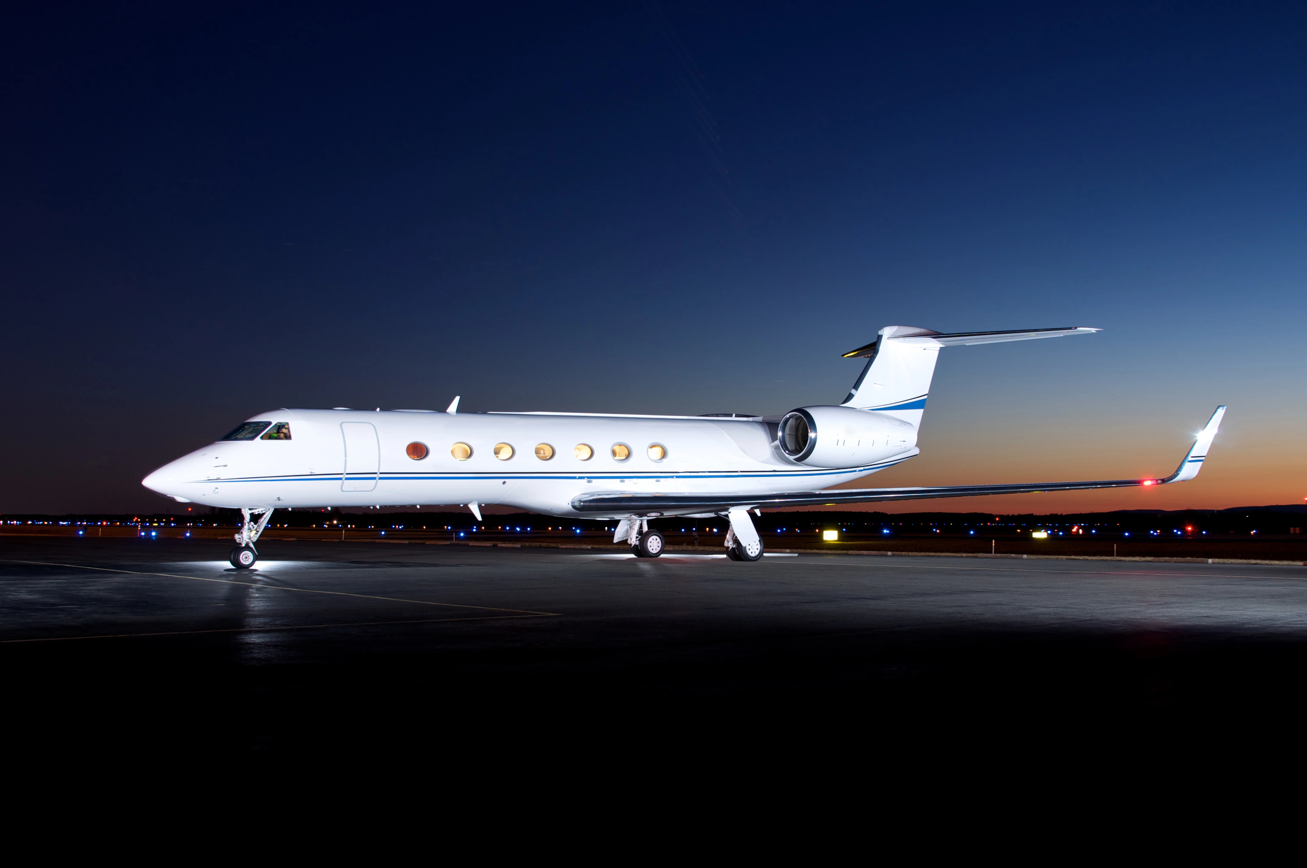 Gulfstream G550 2008 Aircraft Image Main