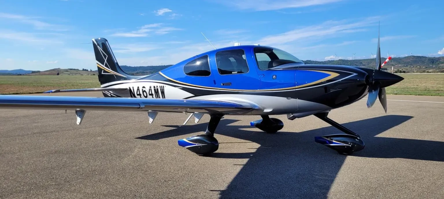 Cirrus SR22 G6250 Thumbnail