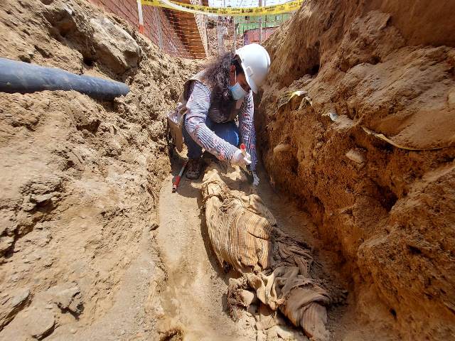 Hallan tumba funeraria de más de 600 años en SMP