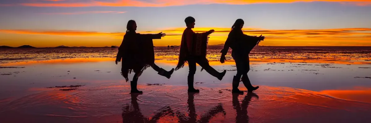 Bolivia Uyuni Salar de Uyuni Sunrise、Sunset and Starlight Tour 玻利維亞烏尤尼 天空之鏡日出團、日落團＆星空團 | MAMAKAJIMA