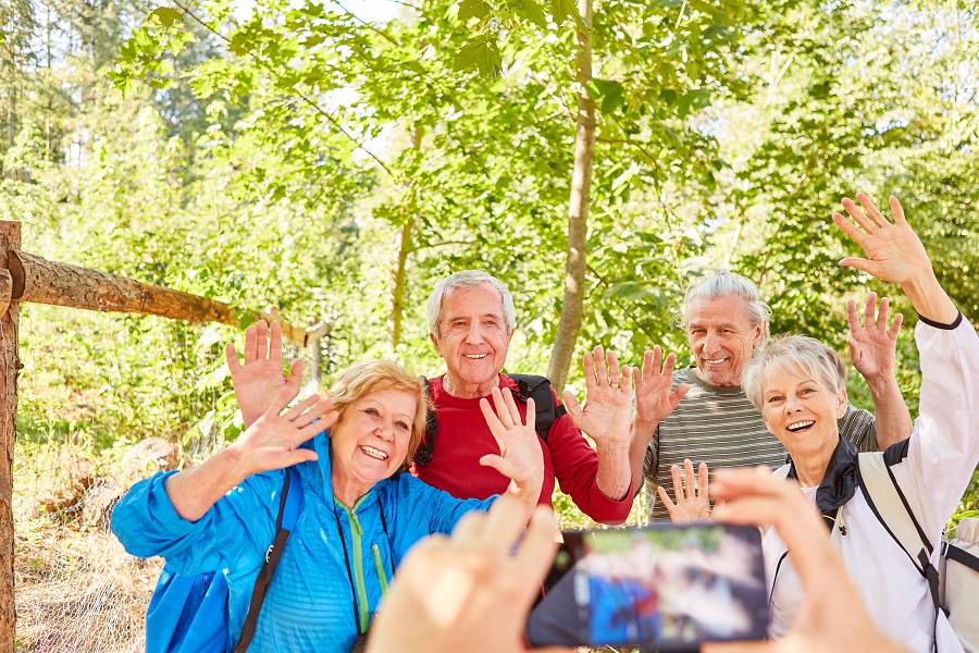 Fun Outdoor Activities For Seniors This Summer Laurel Circle