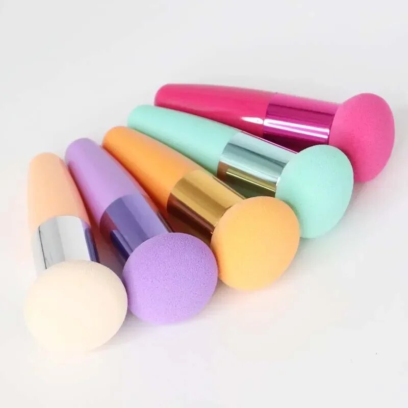 1Pc Women Powder Foundation Sponge Mushroom Head Makeup Brushes Beauty Cosmetic Tools With Handle