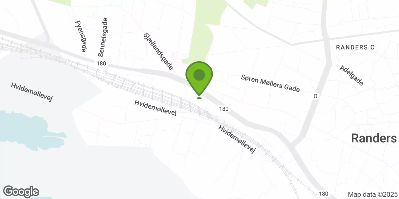 Jernbanegade 27, 1. sal, 8900 Randers C