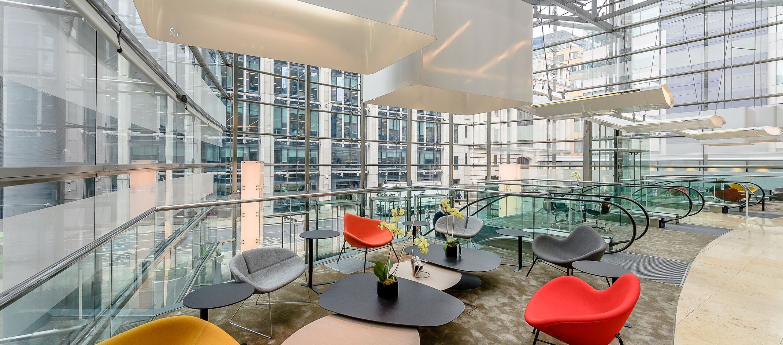 125 Old Broad Street, EC2N 1AR The City of London - Business centre 10 m² ○