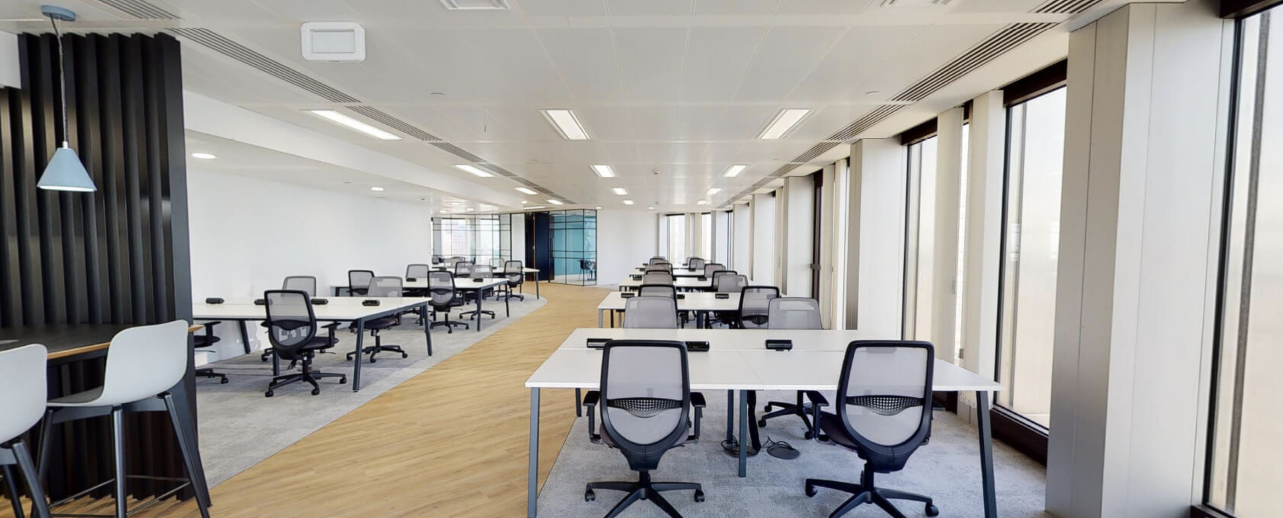 125 Old Broad Street, EC2N 1AR The City of London - Business centre 10 m² ○