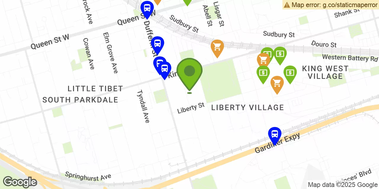 Mowat Avenue 67, Toronto M6K 3E3